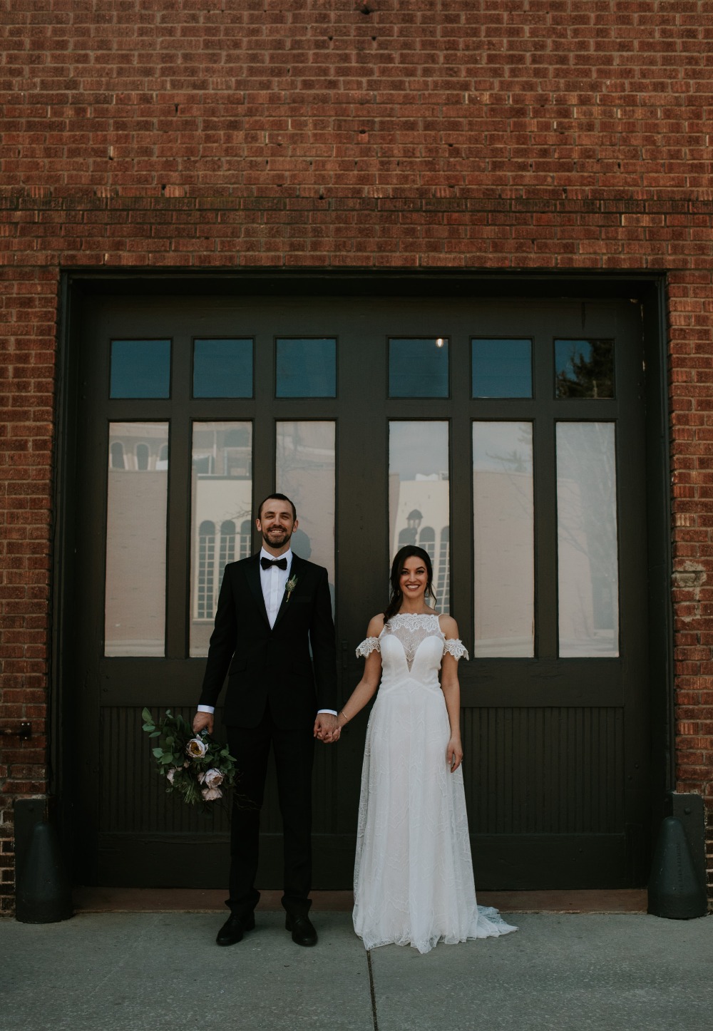 mid-century-modern-mystique-wedding-idea