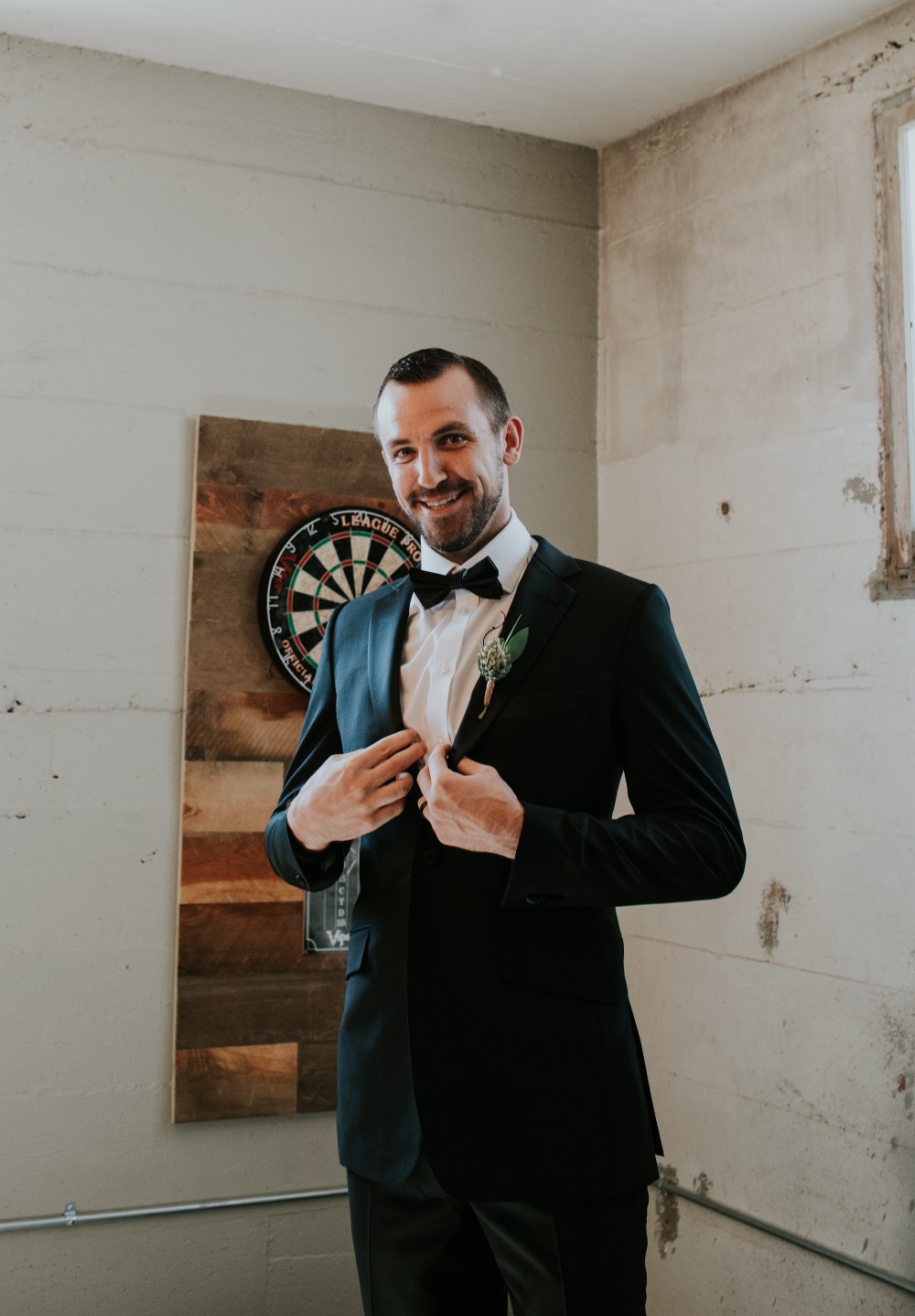 mid-century-modern-mystique-wedding-idea