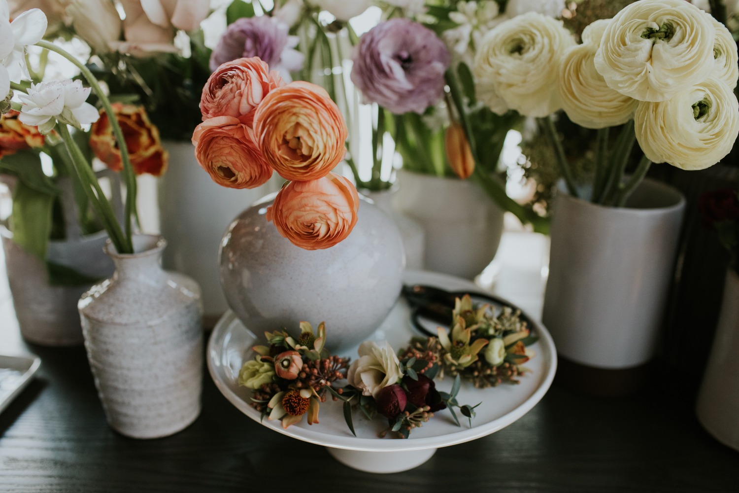 mid-century-modern-mystique-wedding-idea