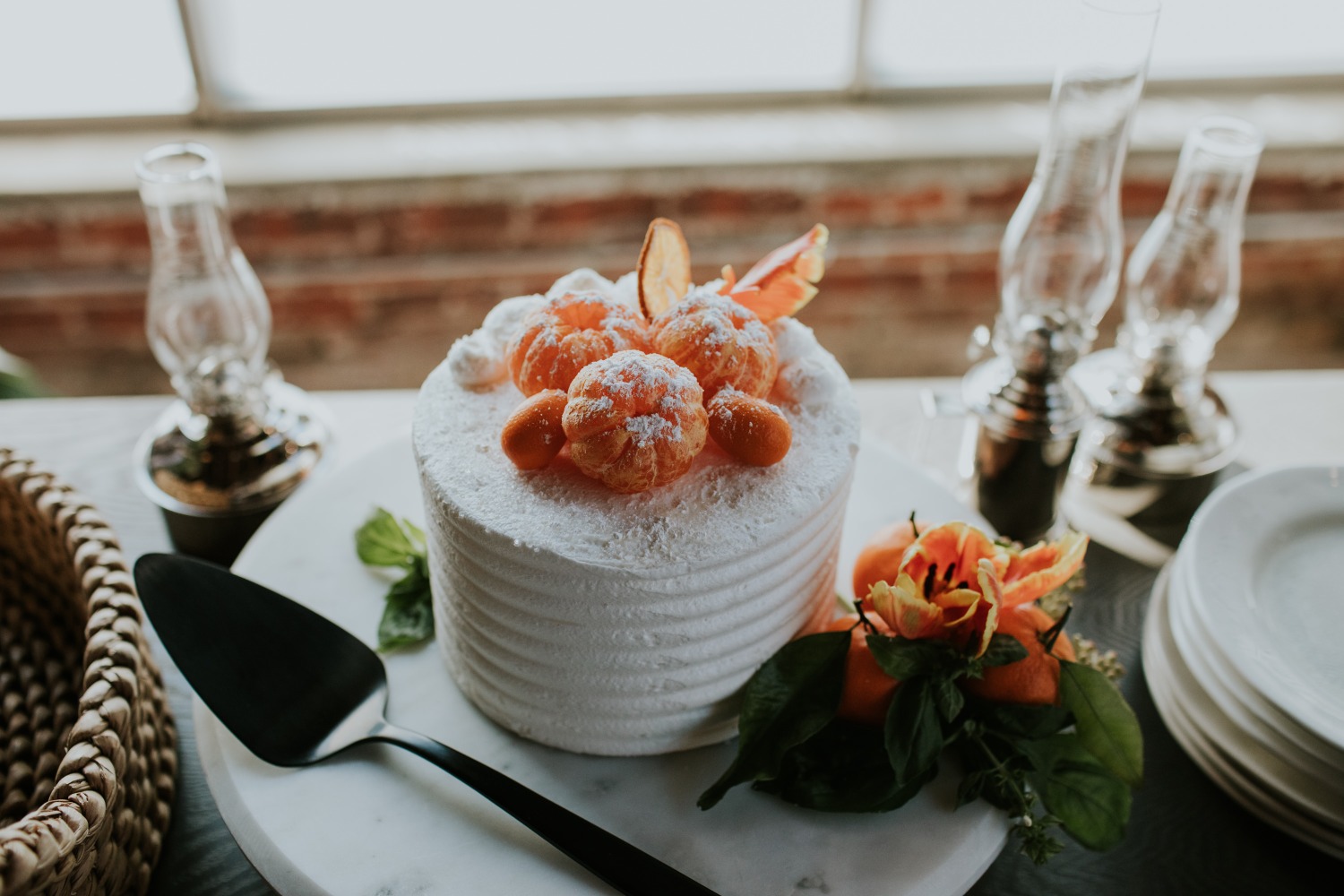 mid-century-modern-mystique-wedding-idea