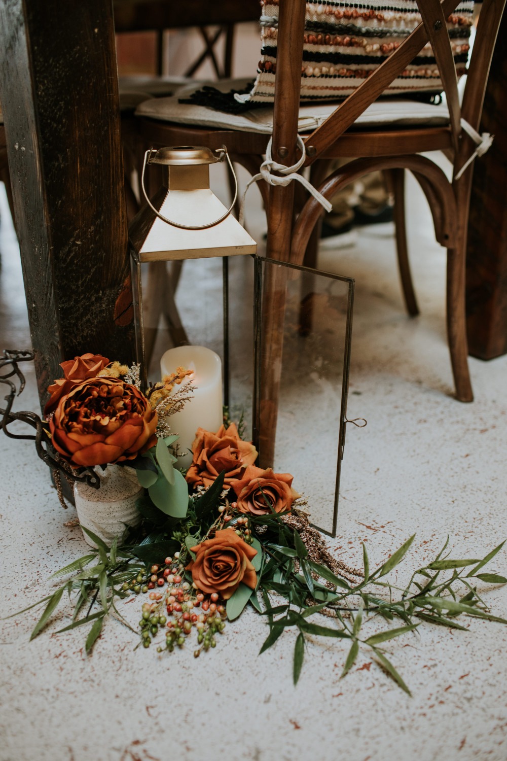 mid-century-modern-mystique-wedding-idea