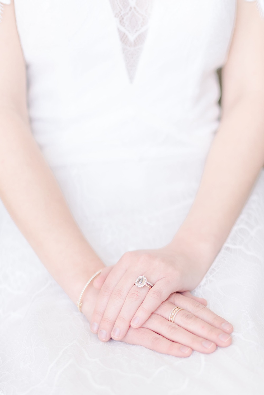mid-century-modern-mystique-wedding-idea