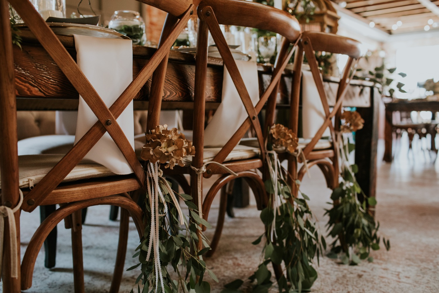 mid-century-modern-mystique-wedding-idea