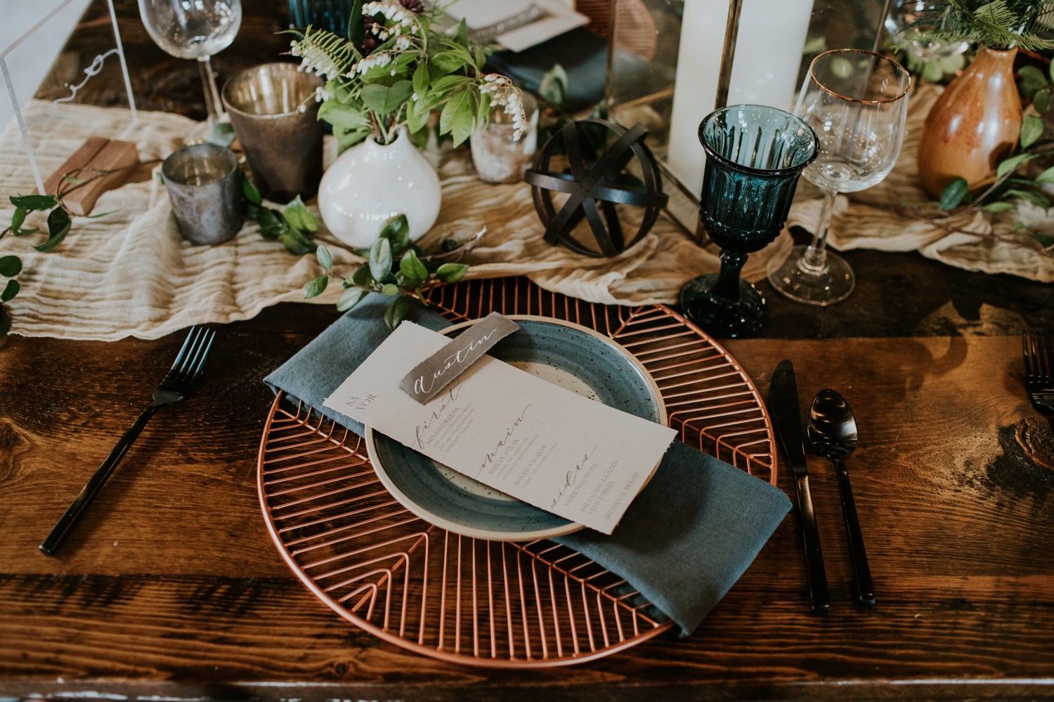 mid-century-modern-mystique-wedding-idea