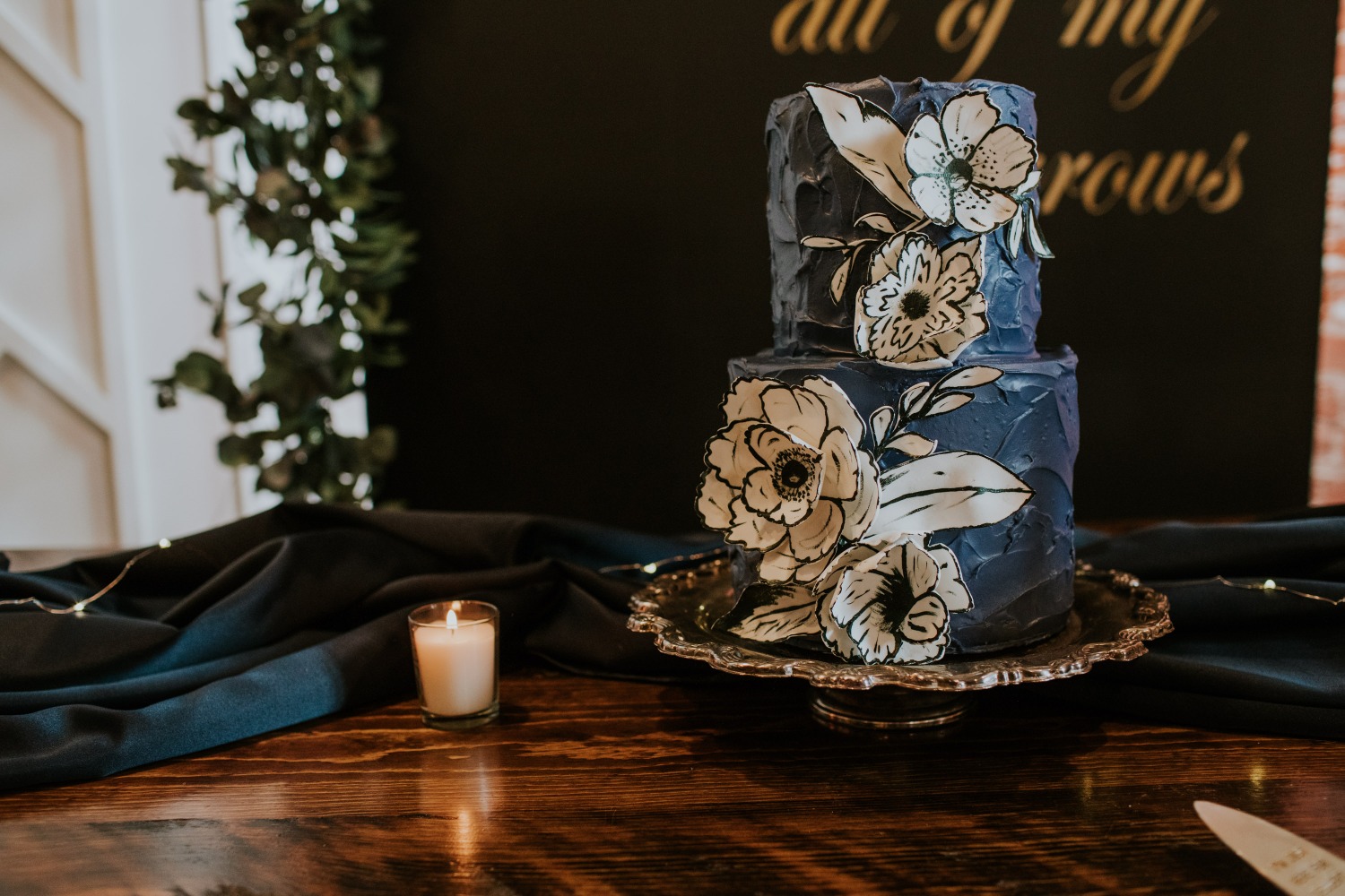 mid-century-modern-mystique-wedding-idea