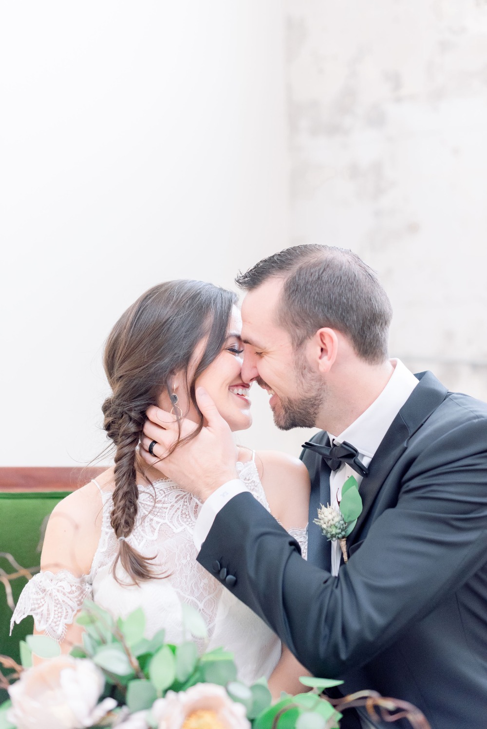 mid-century-modern-mystique-wedding-idea