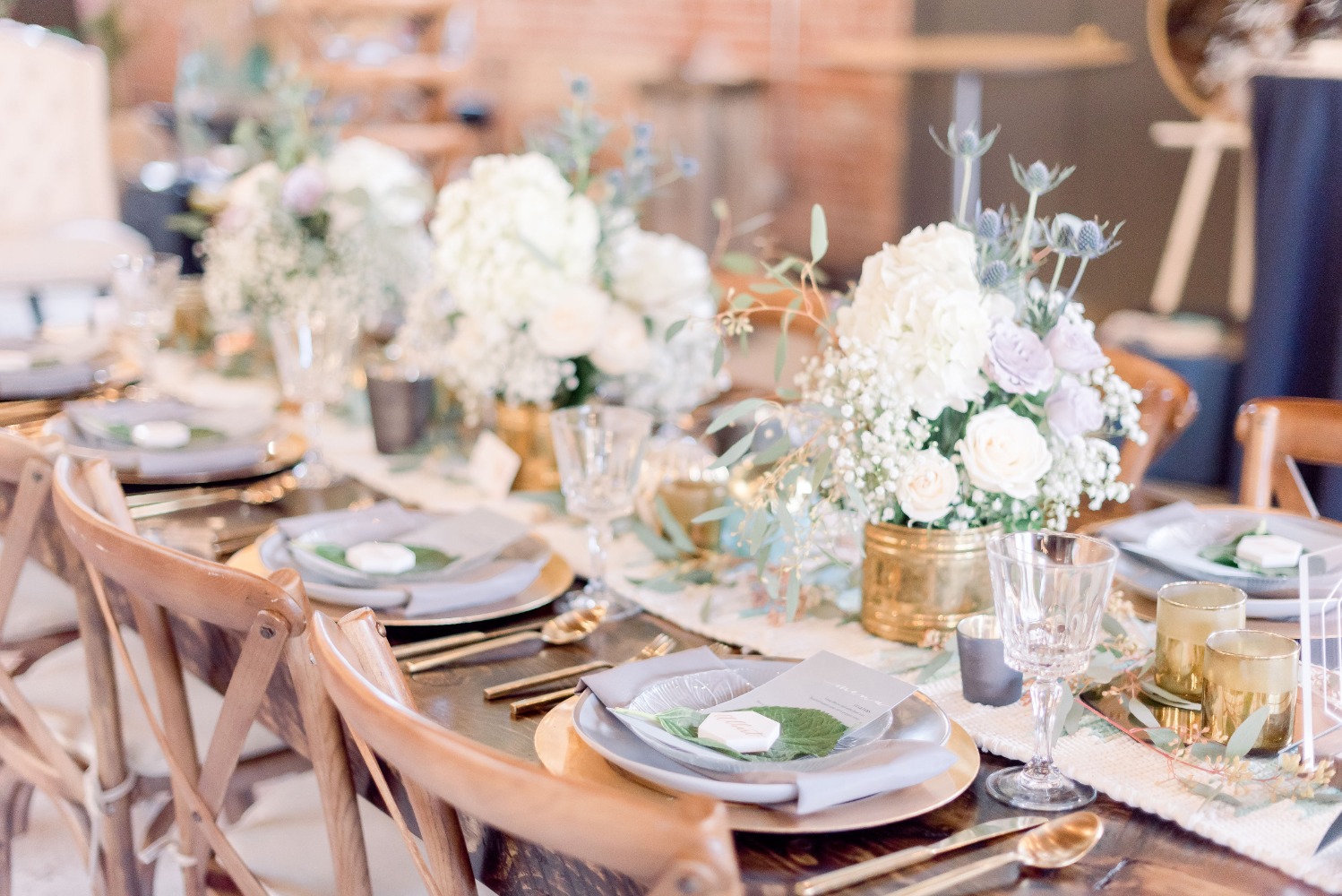 mid-century-modern-mystique-wedding-idea