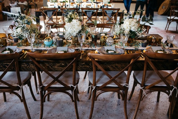 wedding table idea for your mid-century modern wedding reception