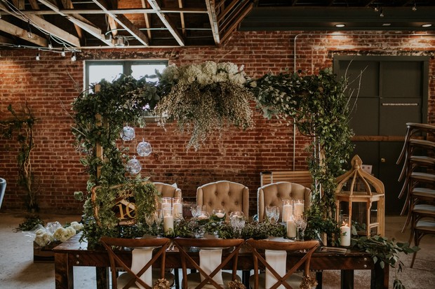 romantic floral table halo
