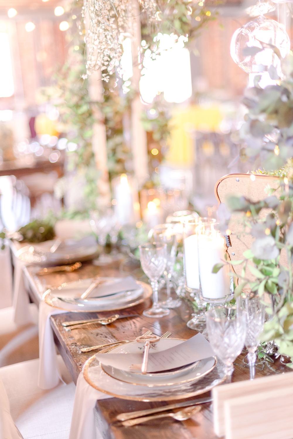mid-century-modern-mystique-wedding-idea
