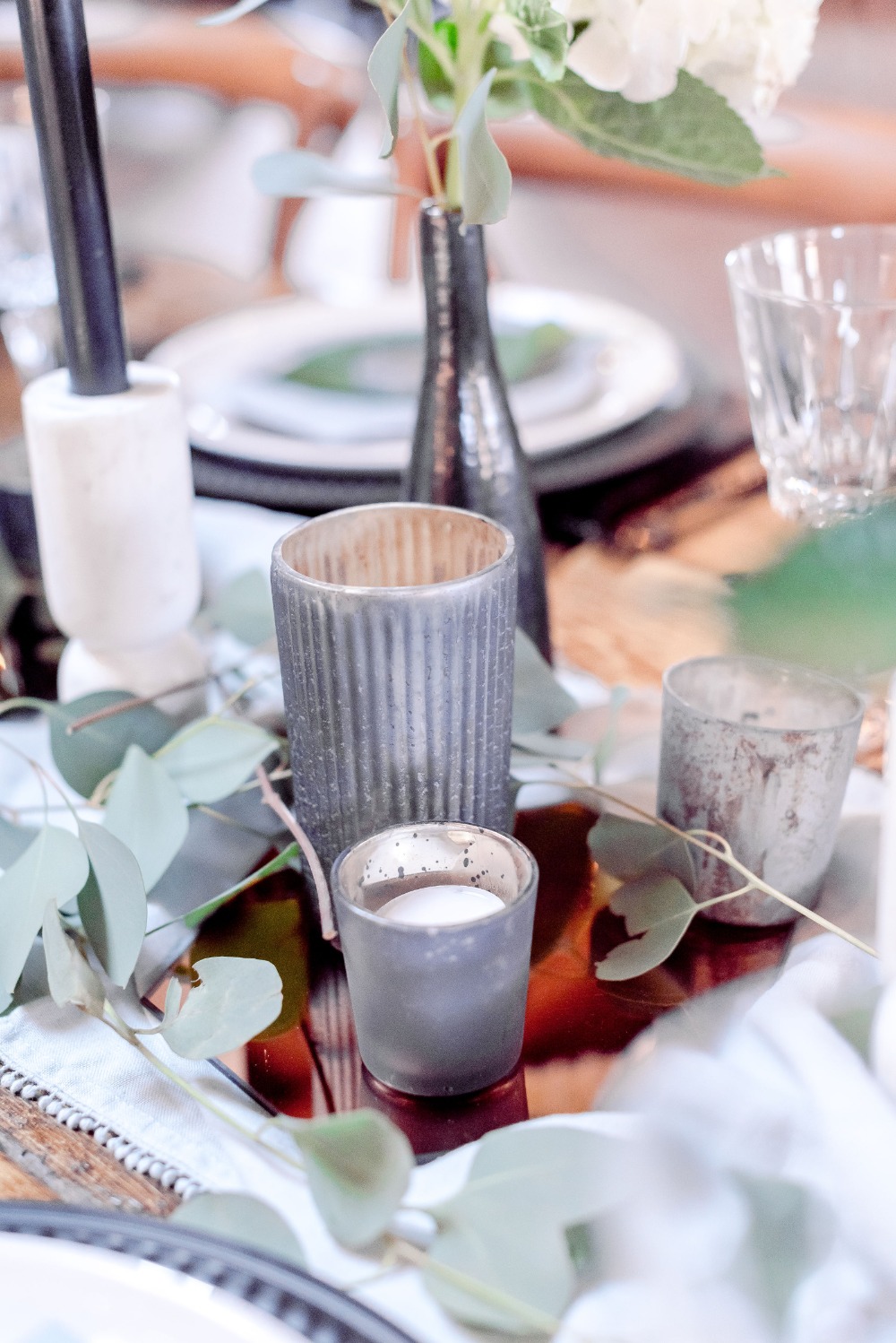 mid-century-modern-mystique-wedding-idea