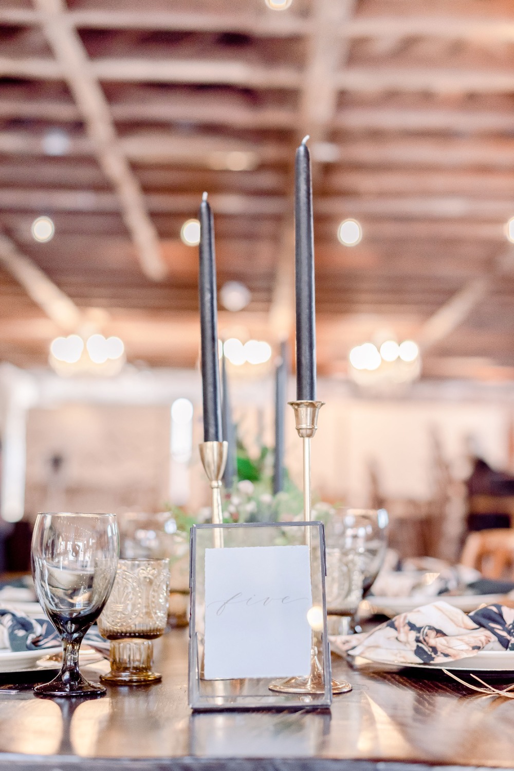 mid-century-modern-mystique-wedding-idea