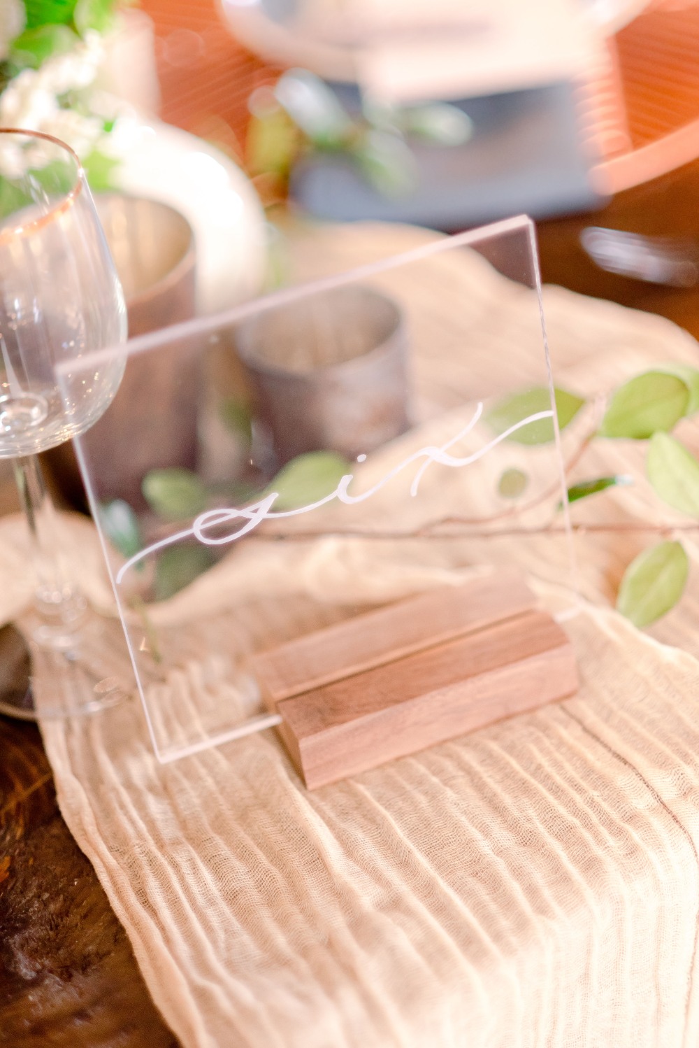 mid-century-modern-mystique-wedding-idea