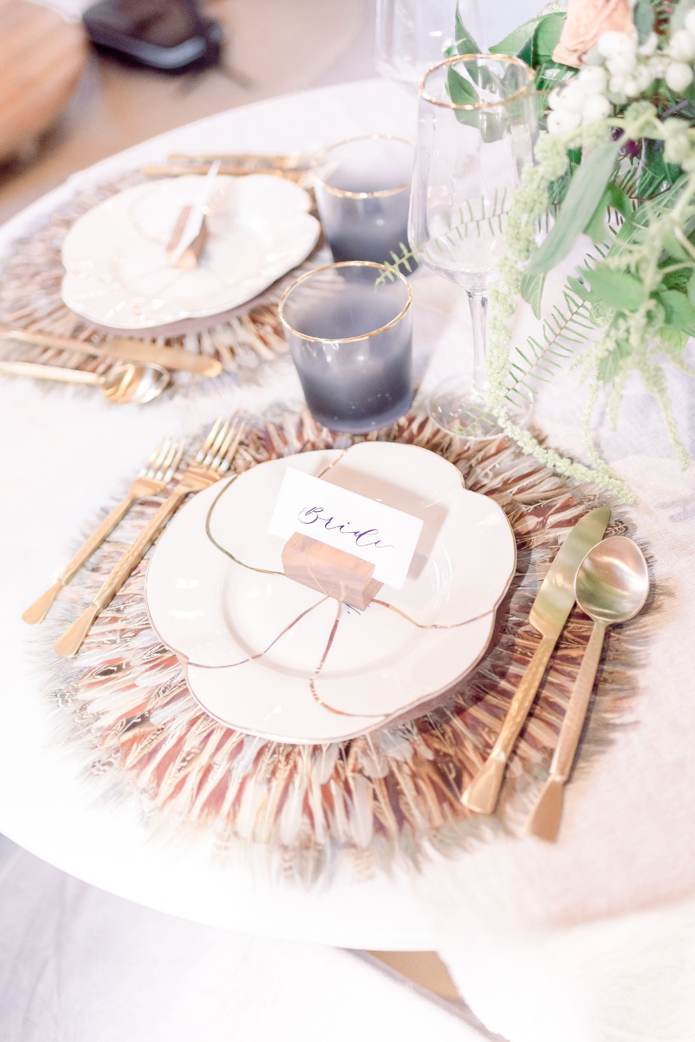 mid-century-modern-mystique-wedding-idea