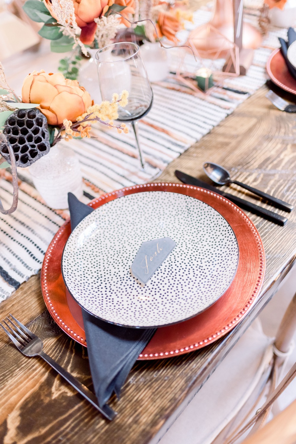 mid-century-modern-mystique-wedding-idea