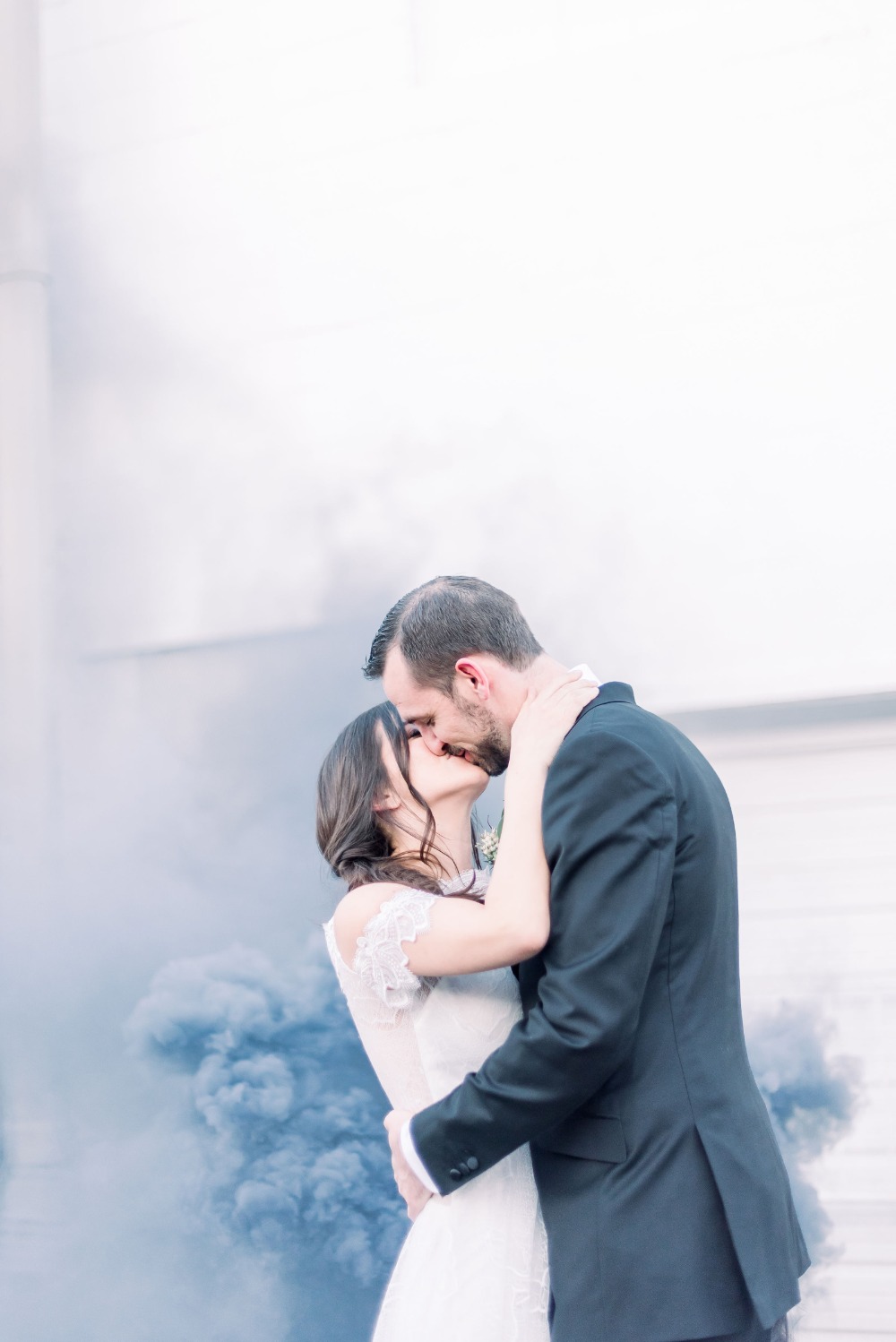mid-century-modern-mystique-wedding-idea