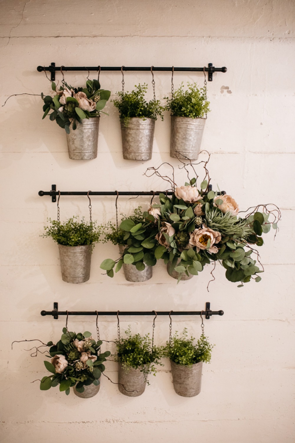mid-century-modern-mystique-wedding-idea