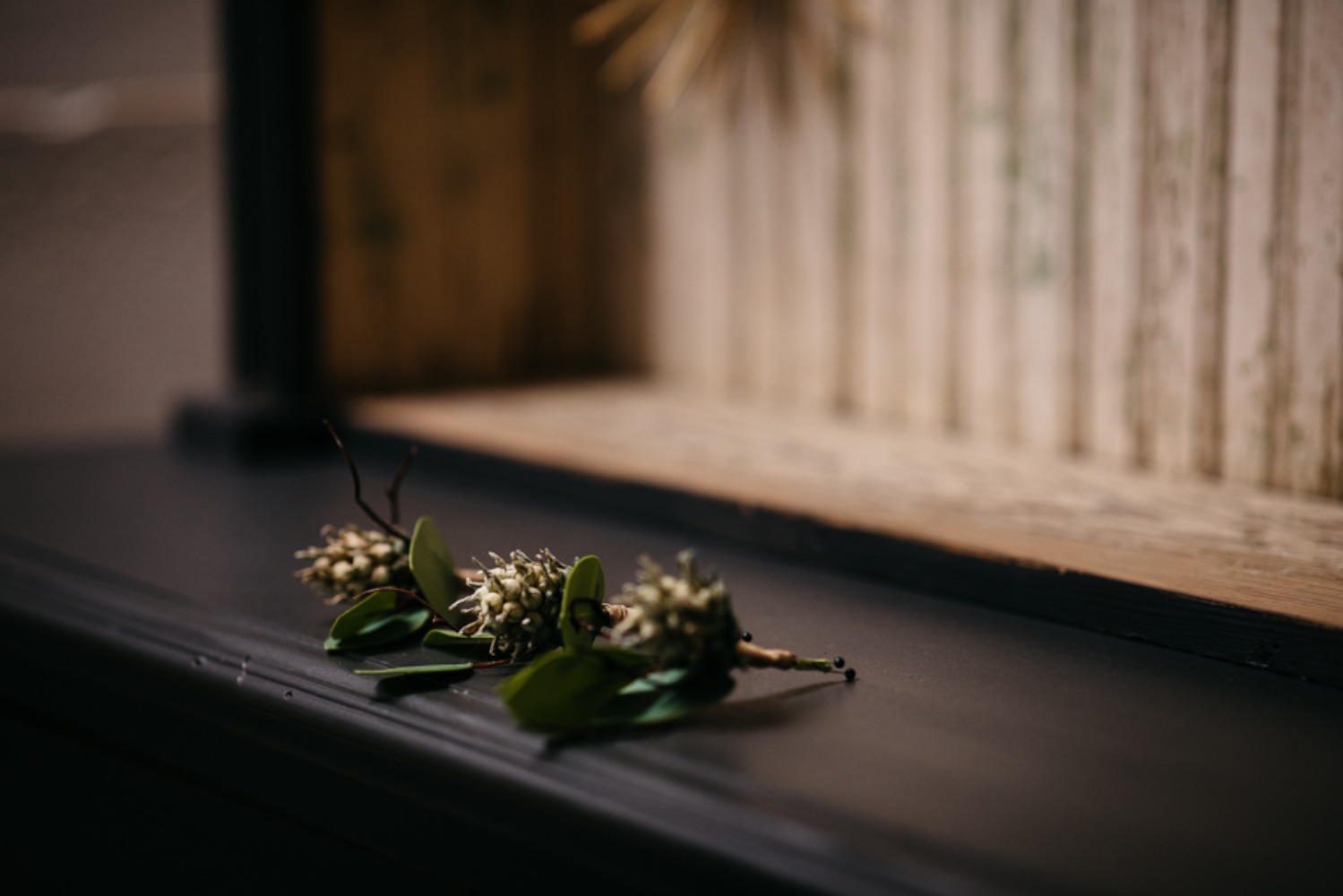 mid-century-modern-mystique-wedding-idea