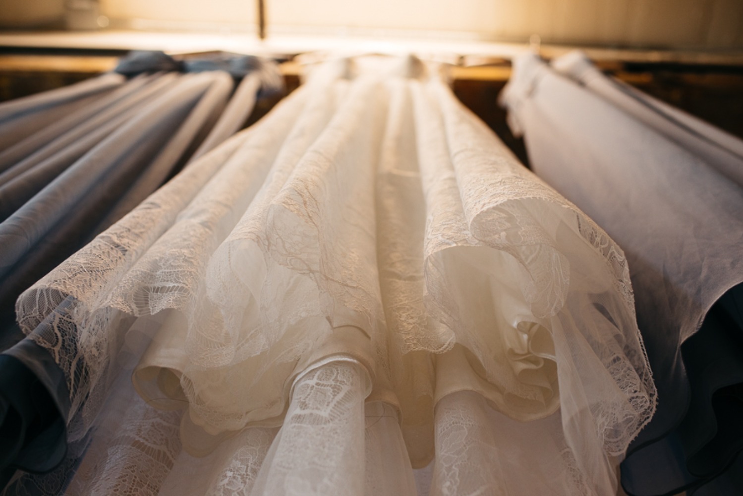mid-century-modern-mystique-wedding-idea