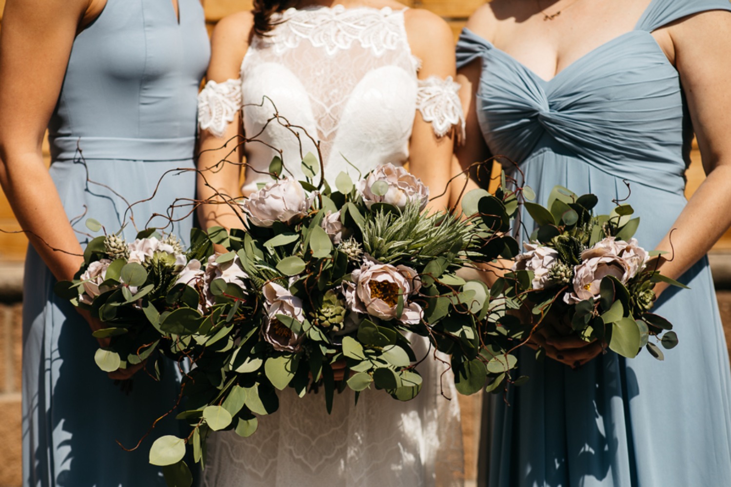 mid-century-modern-mystique-wedding-idea
