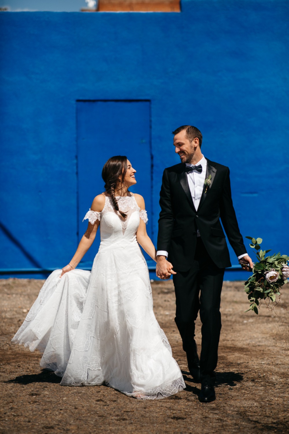 mid-century-modern-mystique-wedding-idea