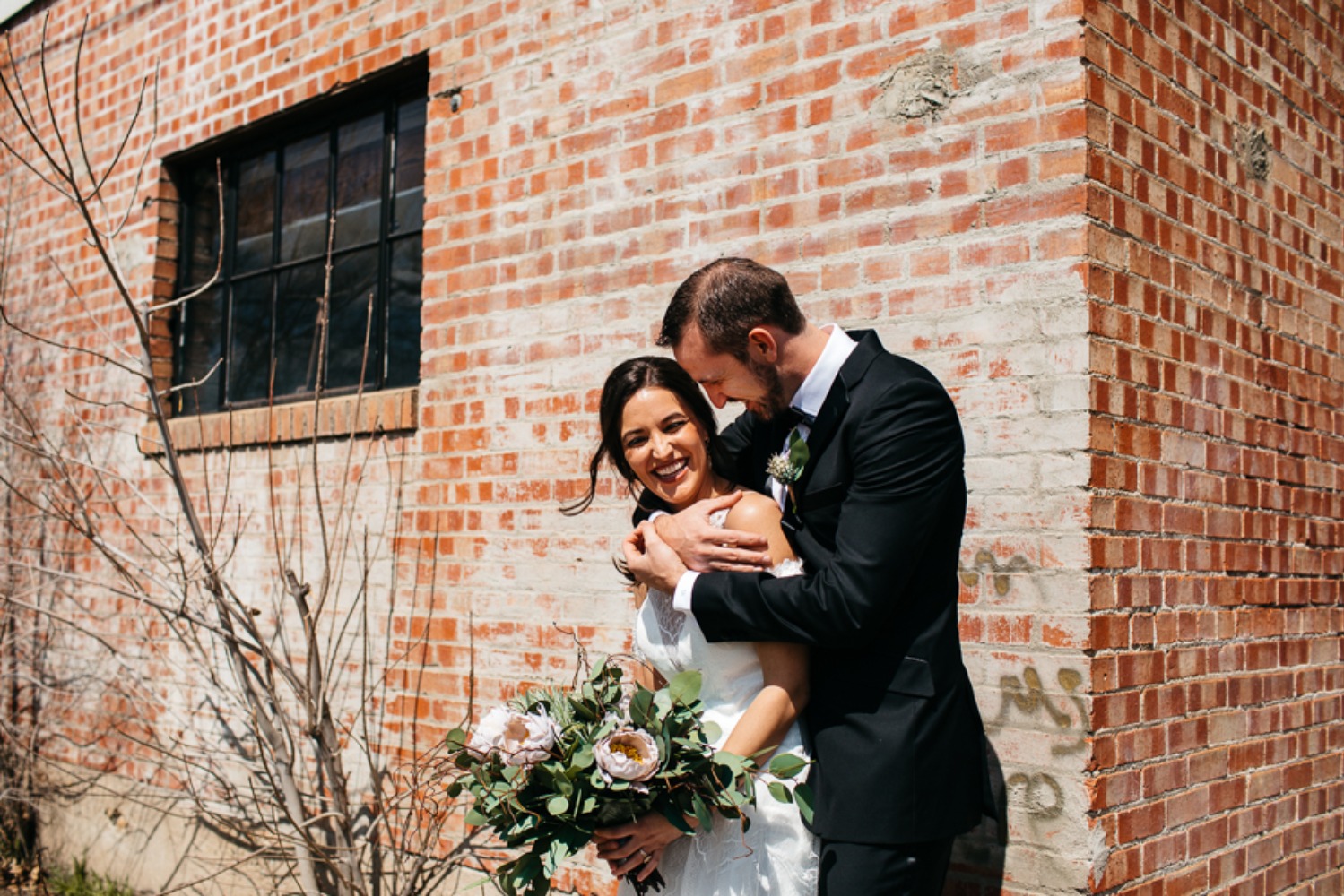 mid-century-modern-mystique-wedding-idea