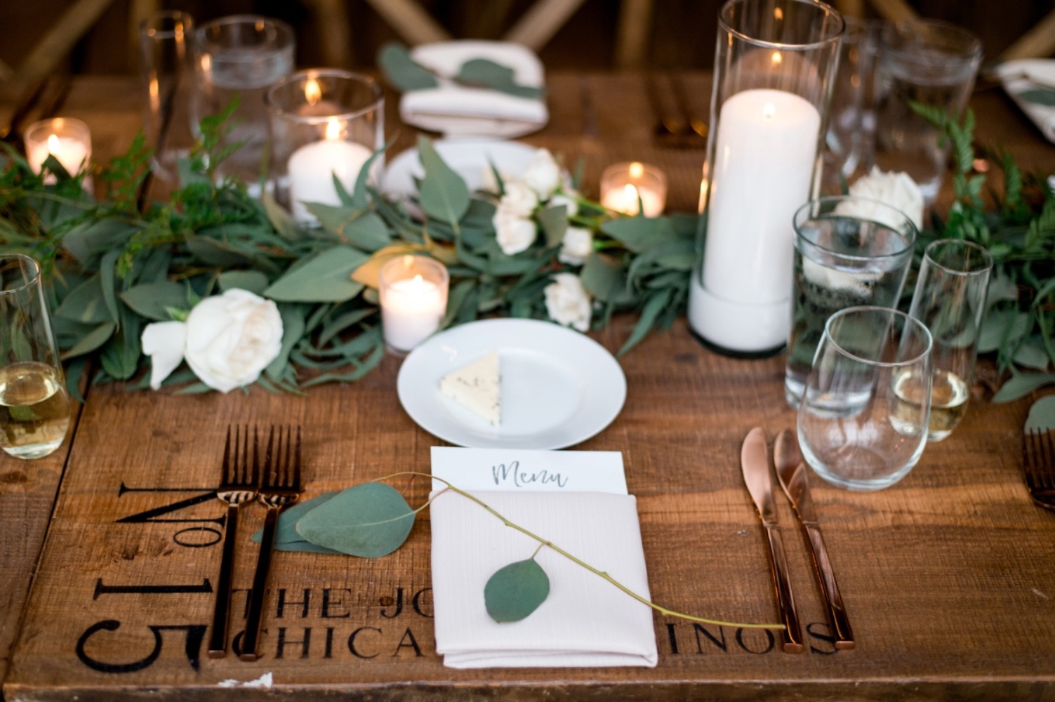 modern-and-green-filled-chicago-wedding