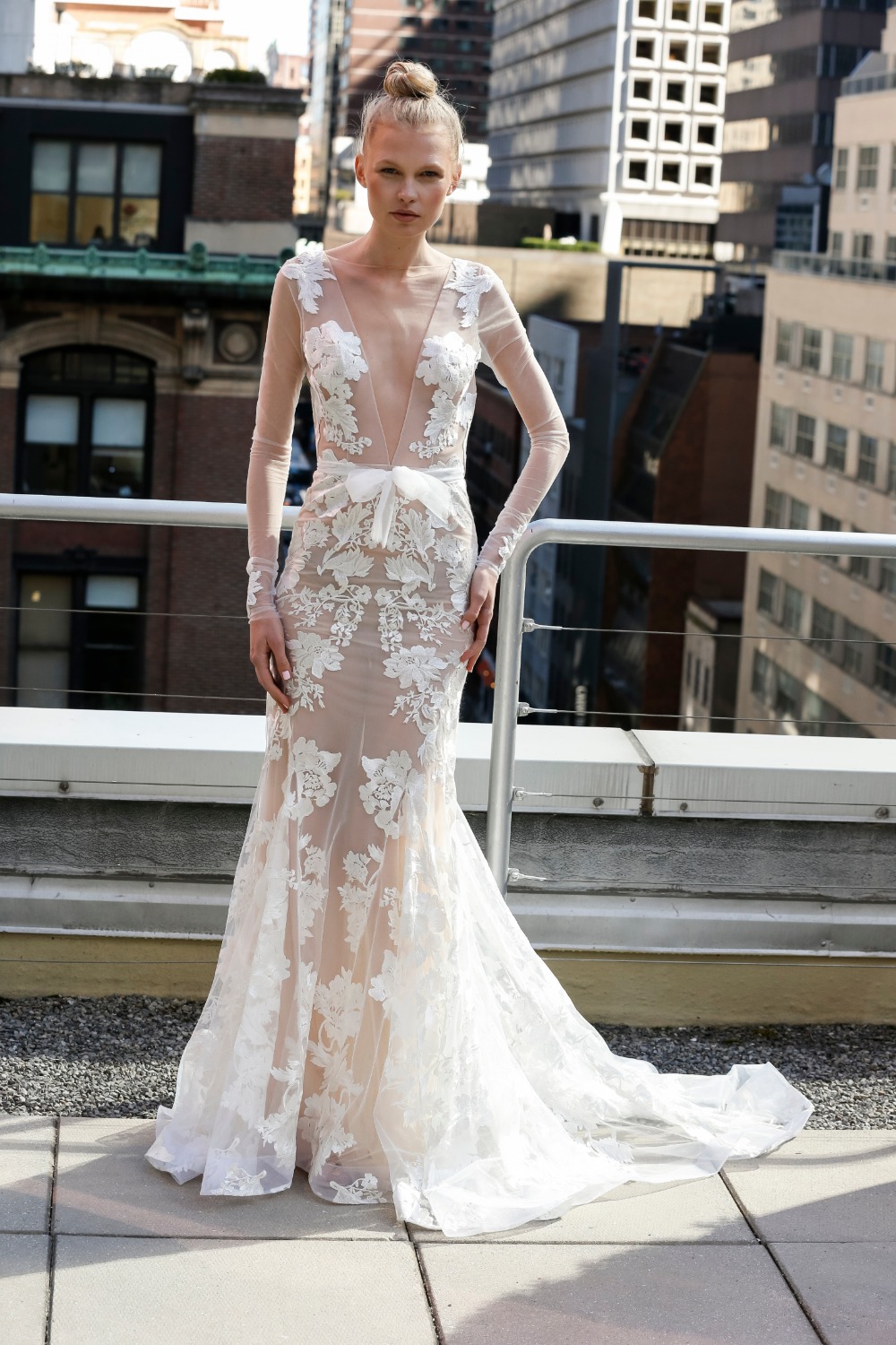 white-rose_front