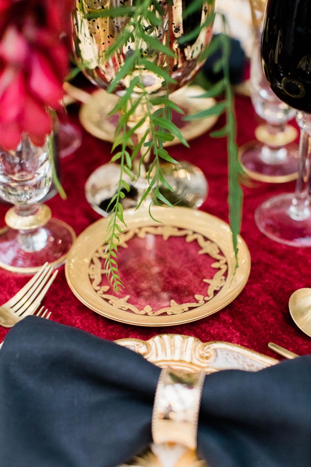 winter-snow-white-bridal-inspirati