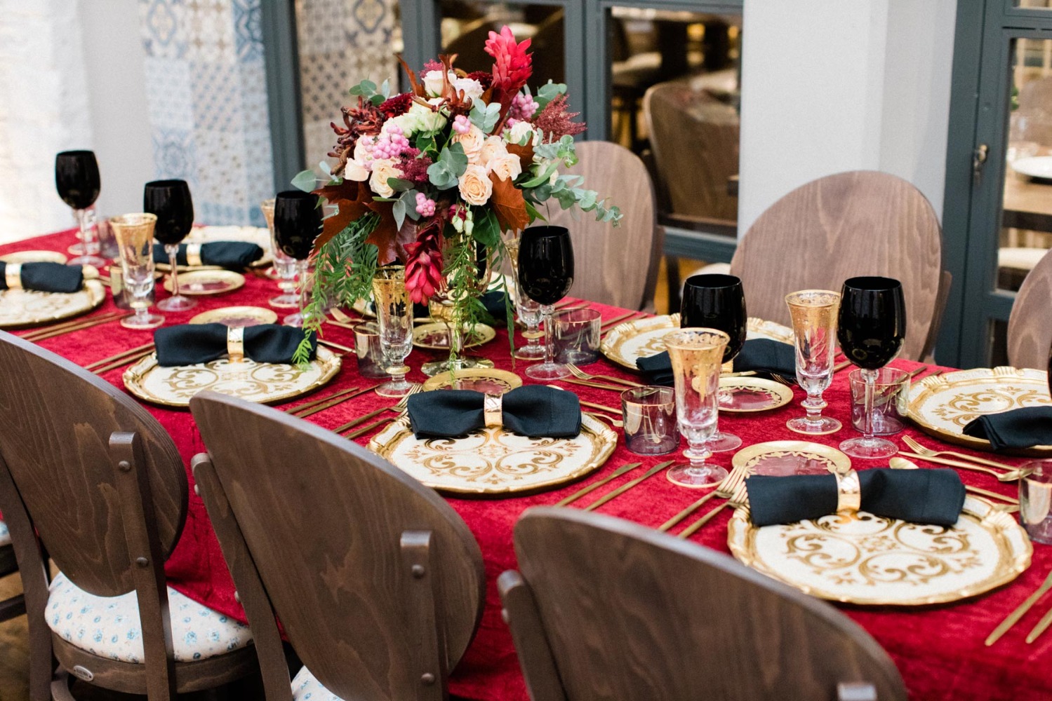 winter-snow-white-bridal-inspirati