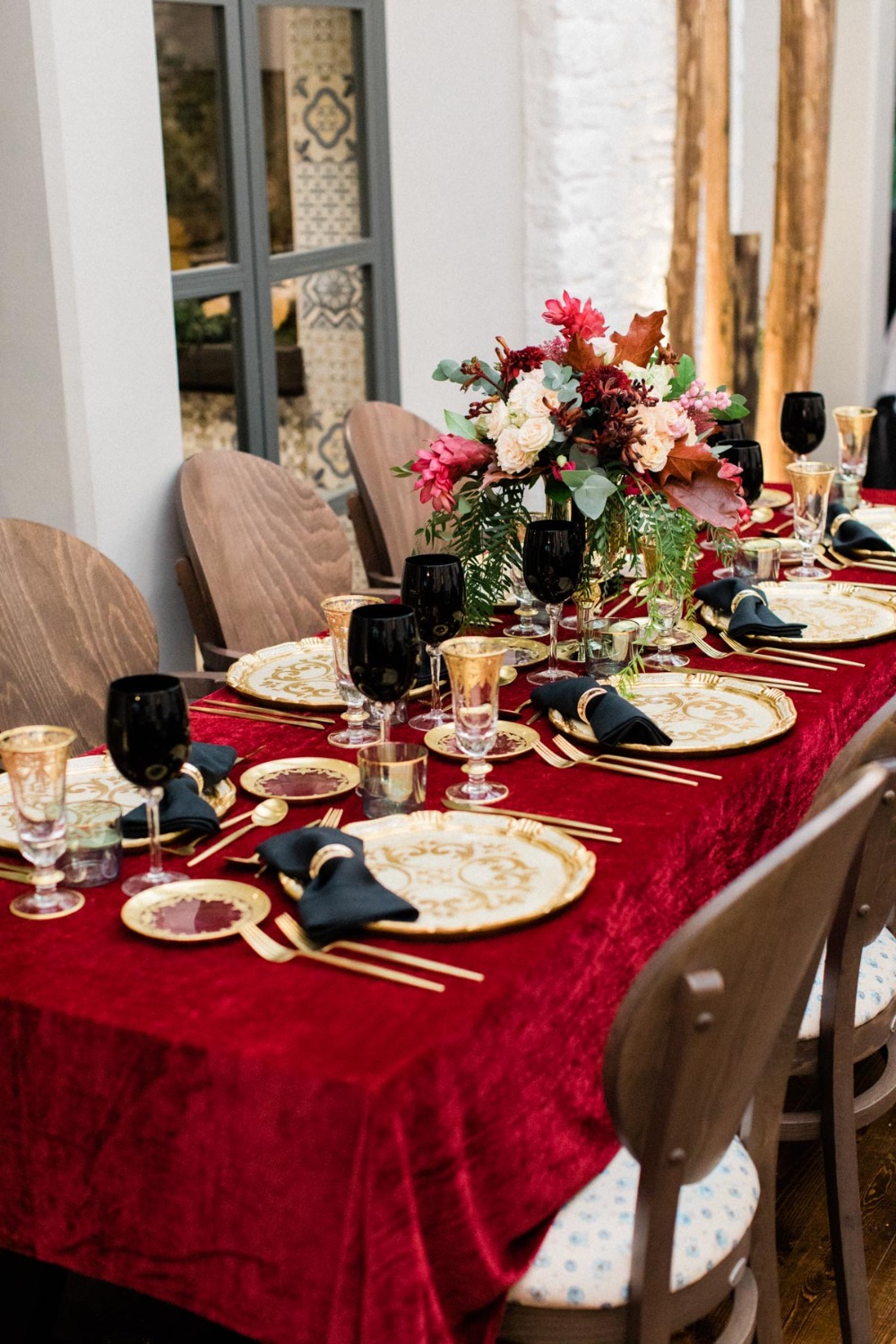 winter-snow-white-bridal-inspirati