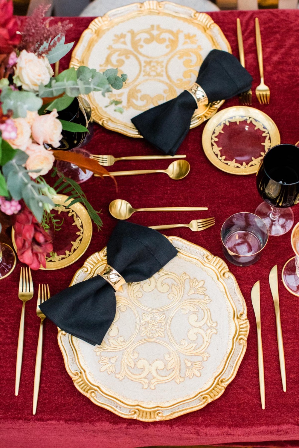 winter-snow-white-bridal-inspirati