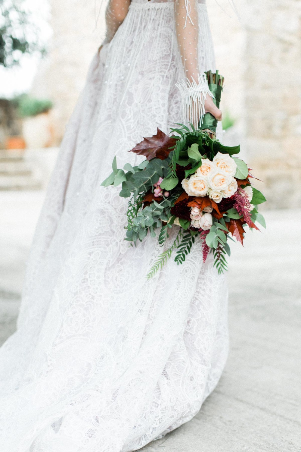 winter-snow-white-bridal-inspirati