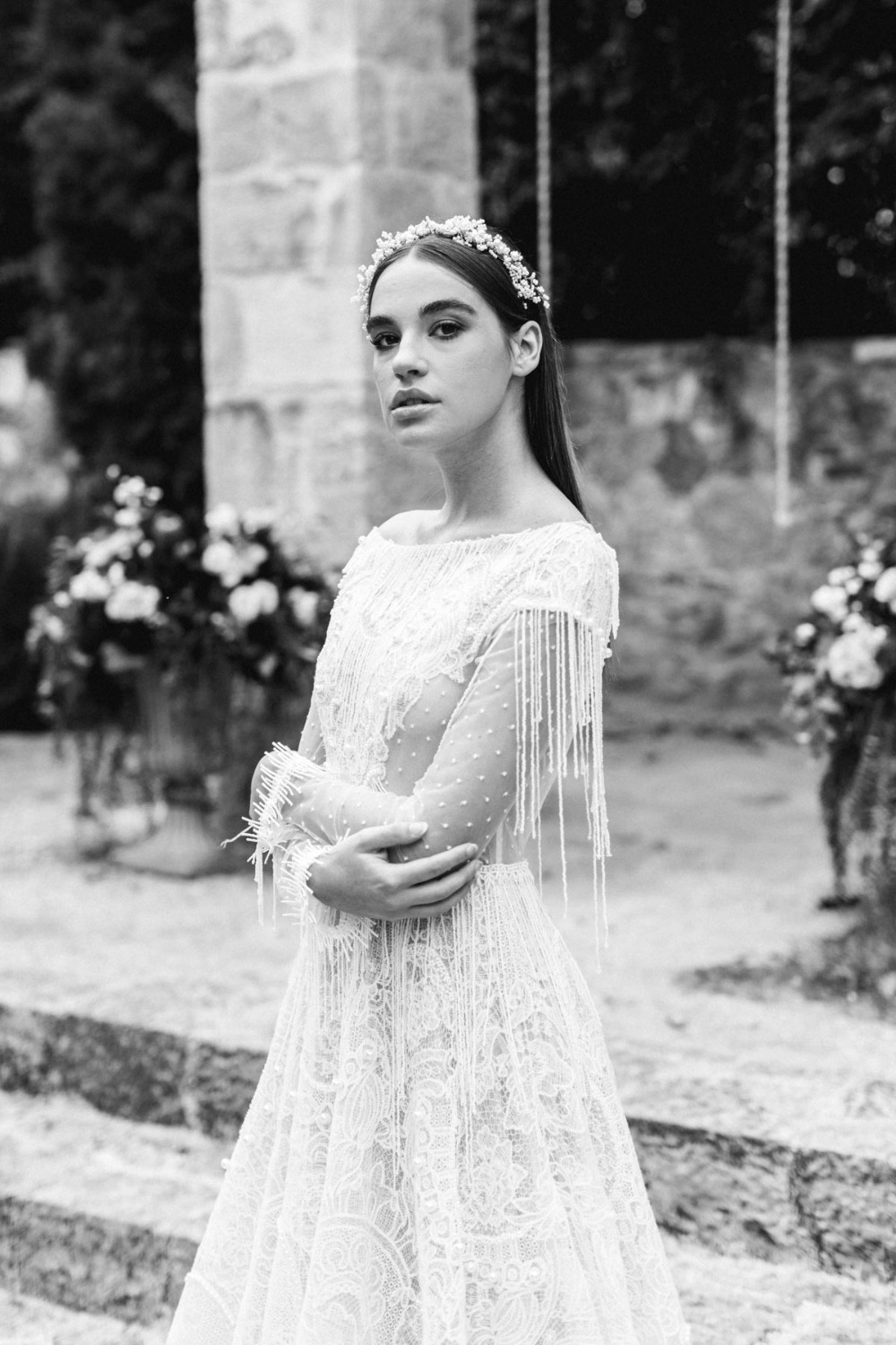 winter-snow-white-bridal-inspirati