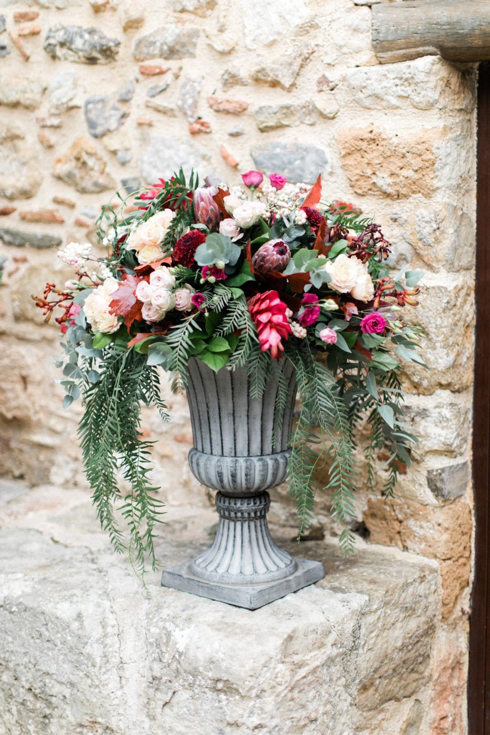 winter-snow-white-bridal-inspirati