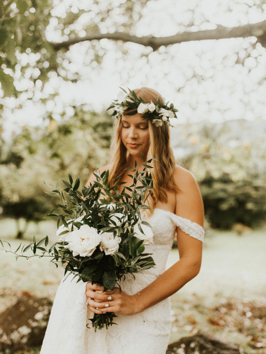 Organic Garden Rose & Greenery Bouquets With Fifty Flowers