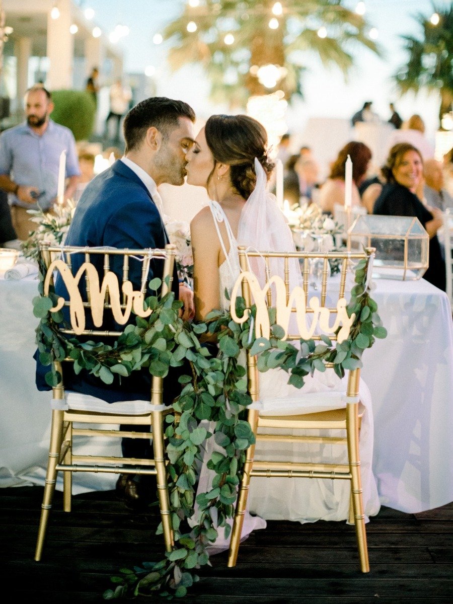 How to Have a Classic and Modern Greek Wedding