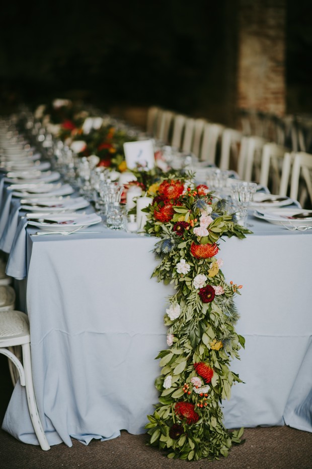 floral table garland