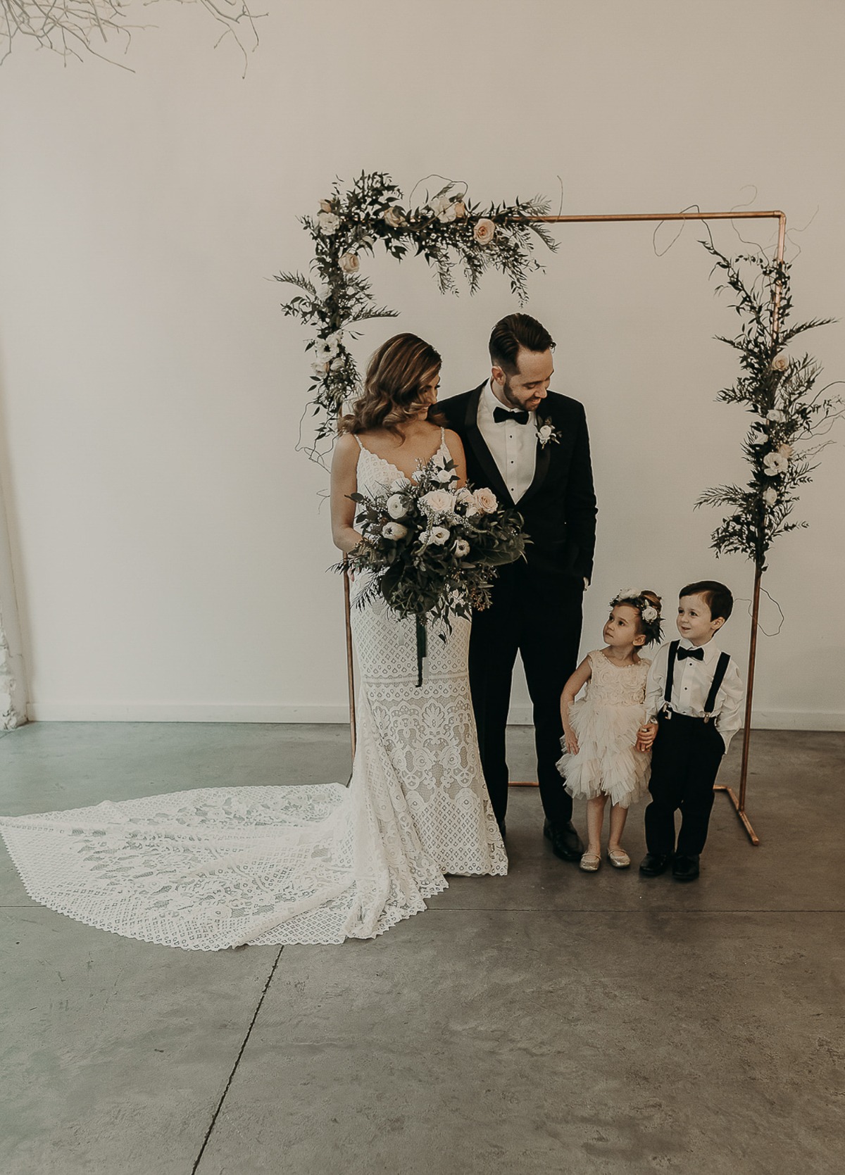 bridesmaids-and-groomsmen-1-of-12