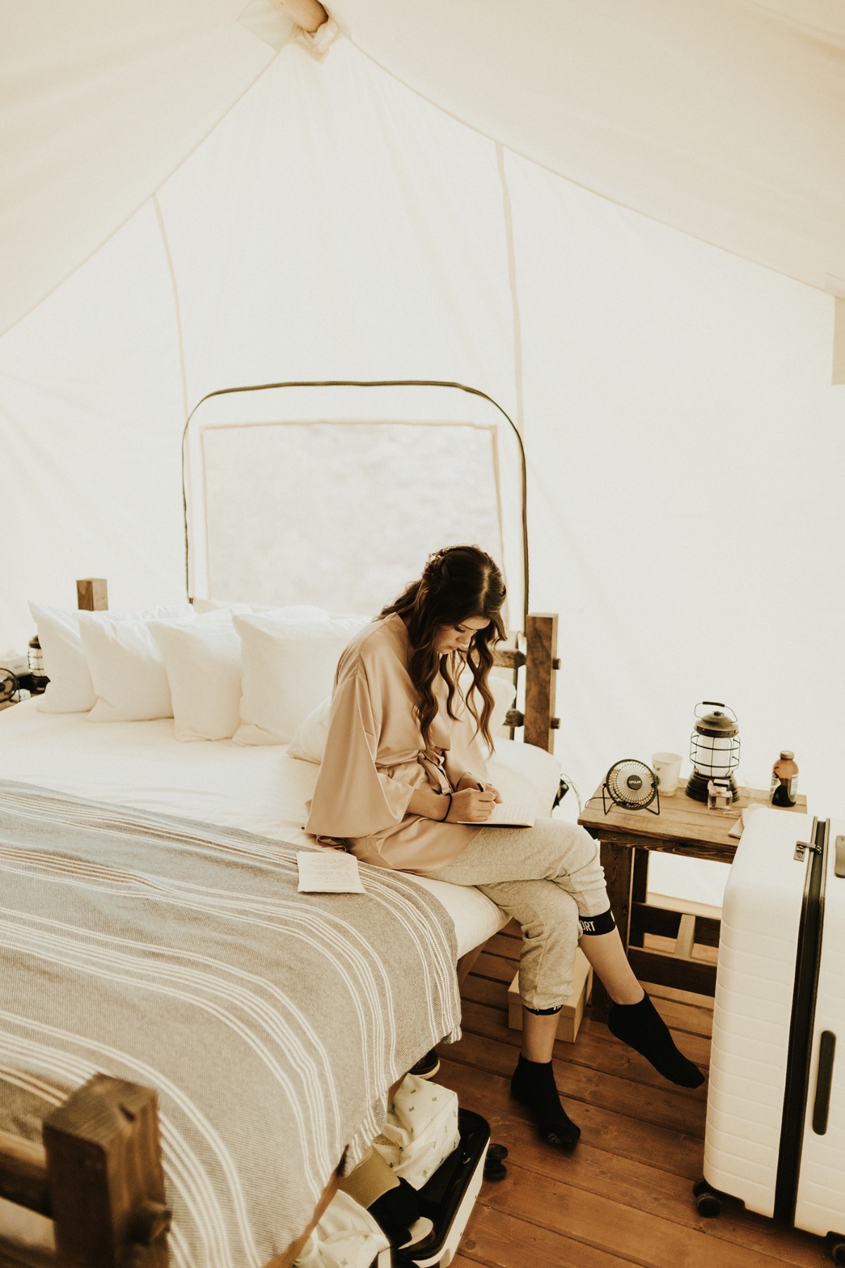 chloewillzionelopement18