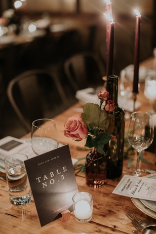 modern table number