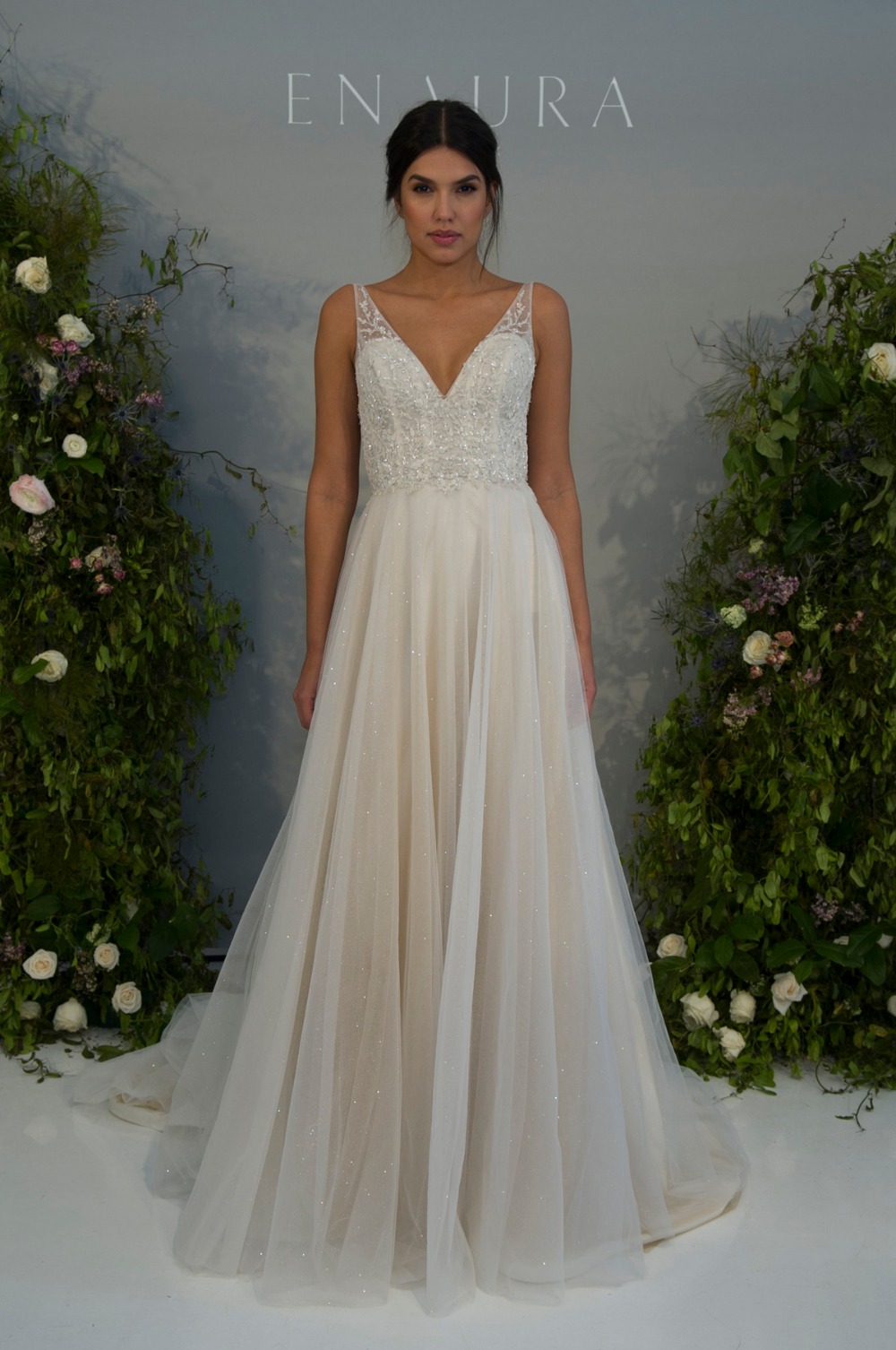 enaura-fall-2019-bridal-collection