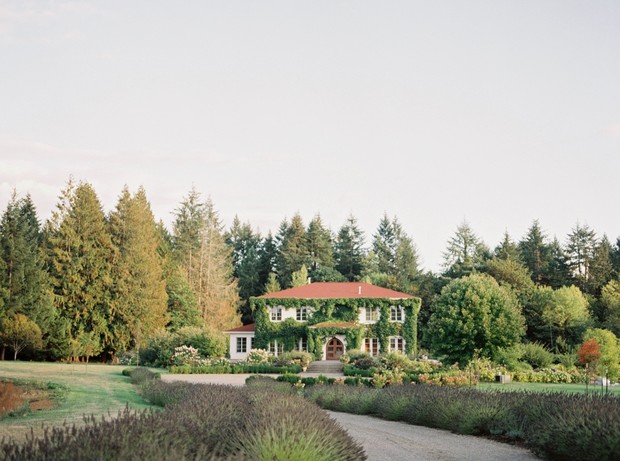 Monet Vineyard wedding venue in Washington