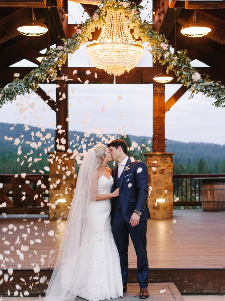 Gorgeous Fall September Wedding in the Pacific Northwest