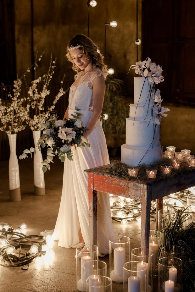 romanic wedding lighting