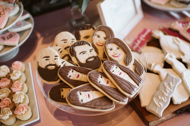 custom wedding cookies