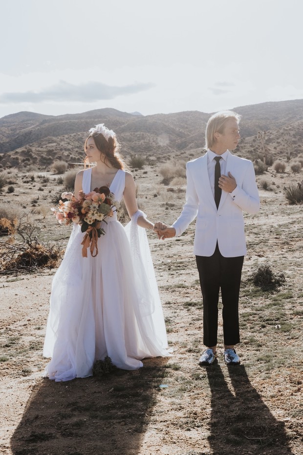 modern bride and groom style at Joshua Tree