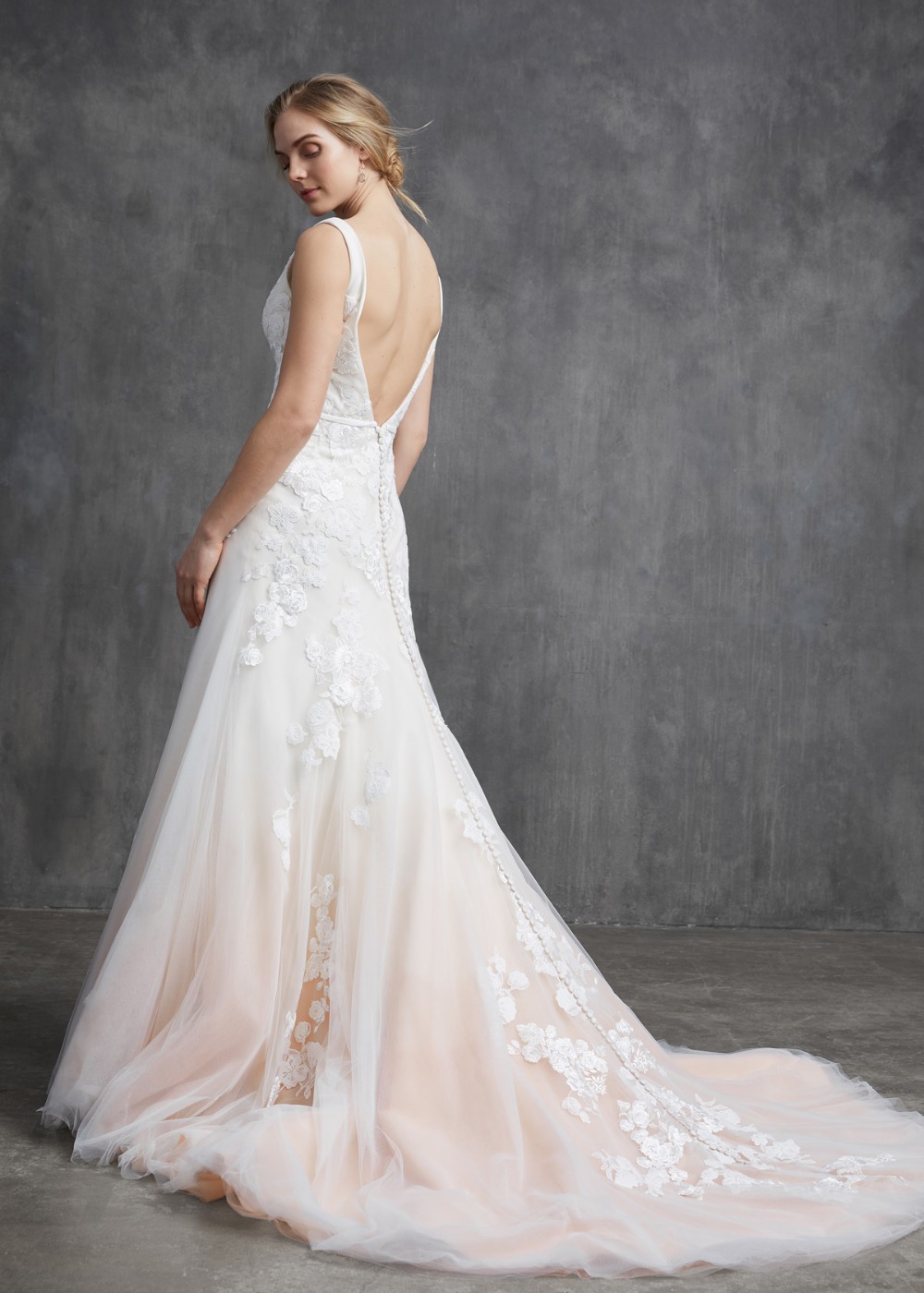 kelly-faetanini-spring-2020-bridal-colle
