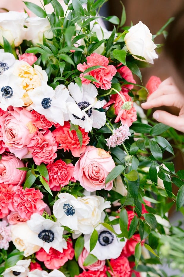 How to Create a Statement Floral Piece for Your Wedding