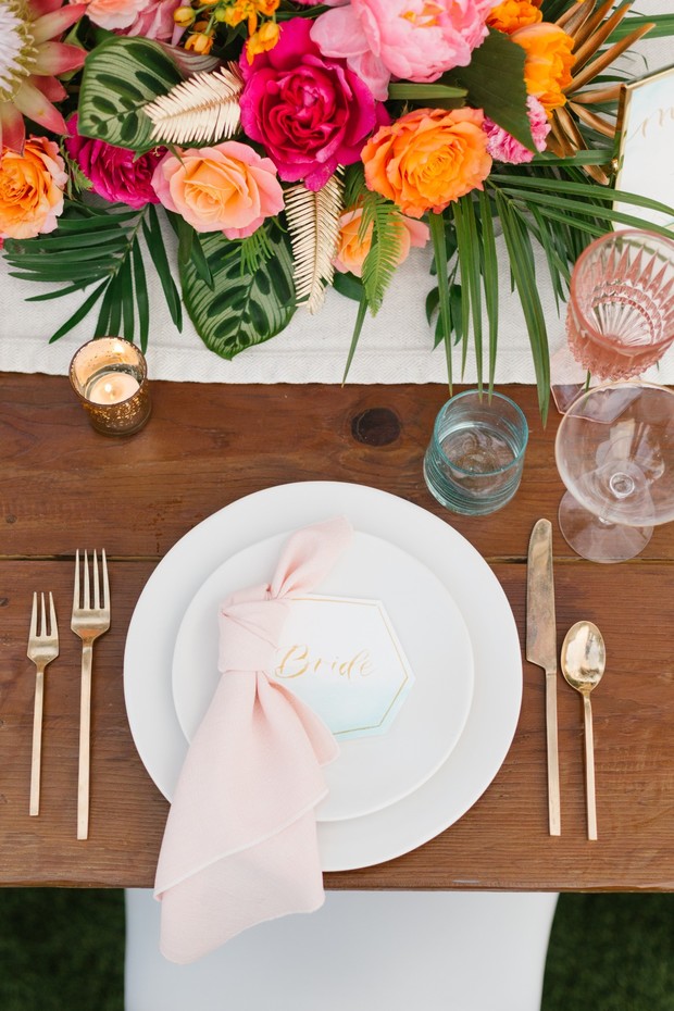 tropical chic place setting